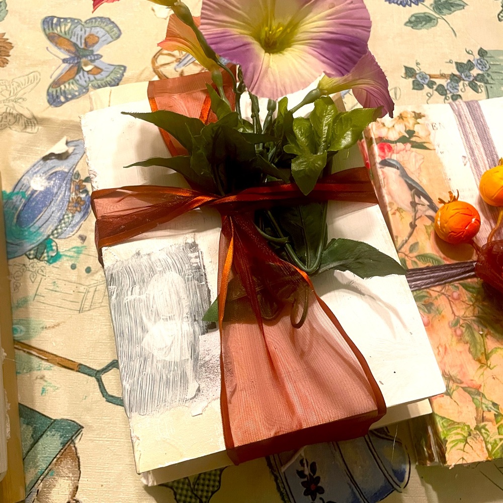 Book shelf decoration made by me.